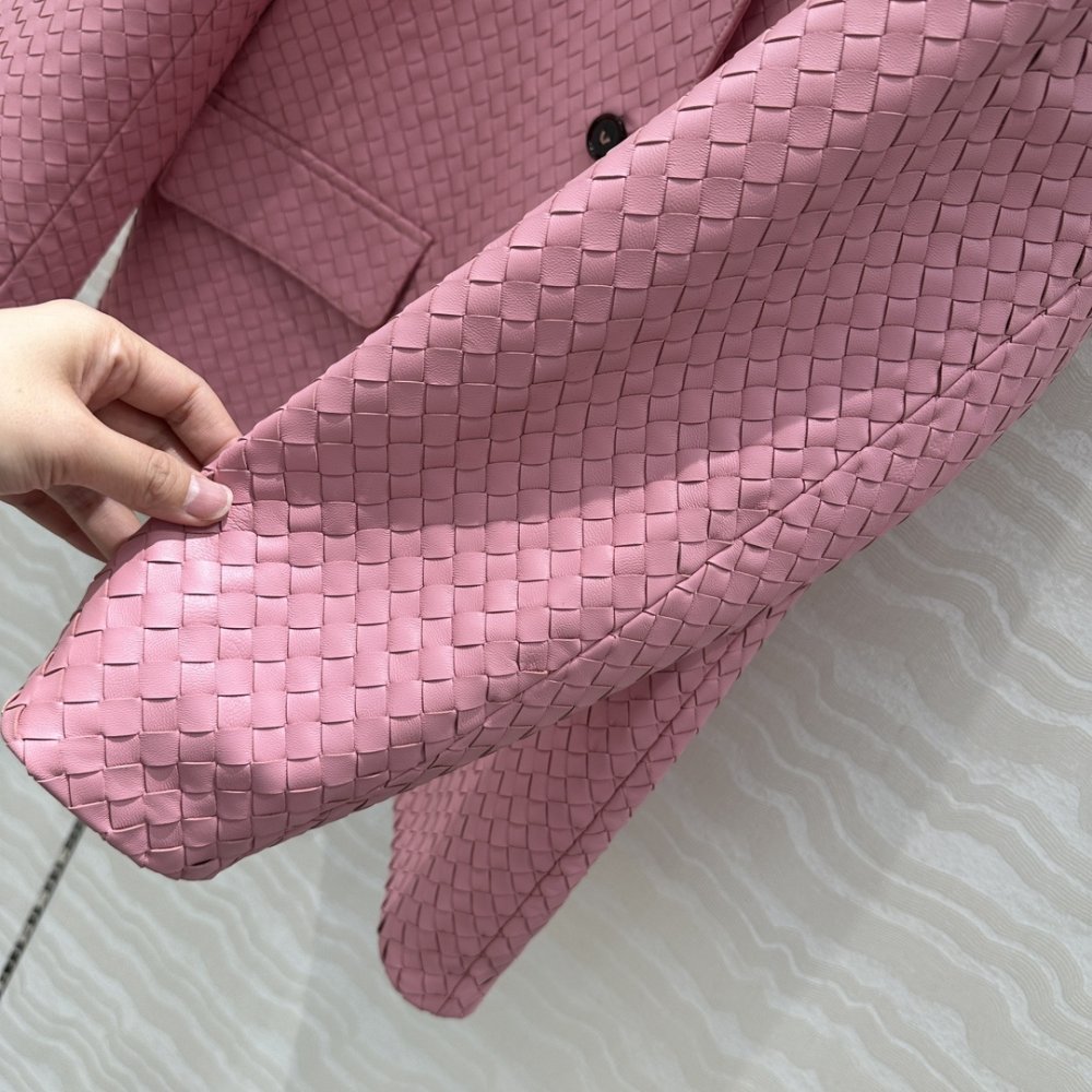 Куртка кожаная женская фото 6