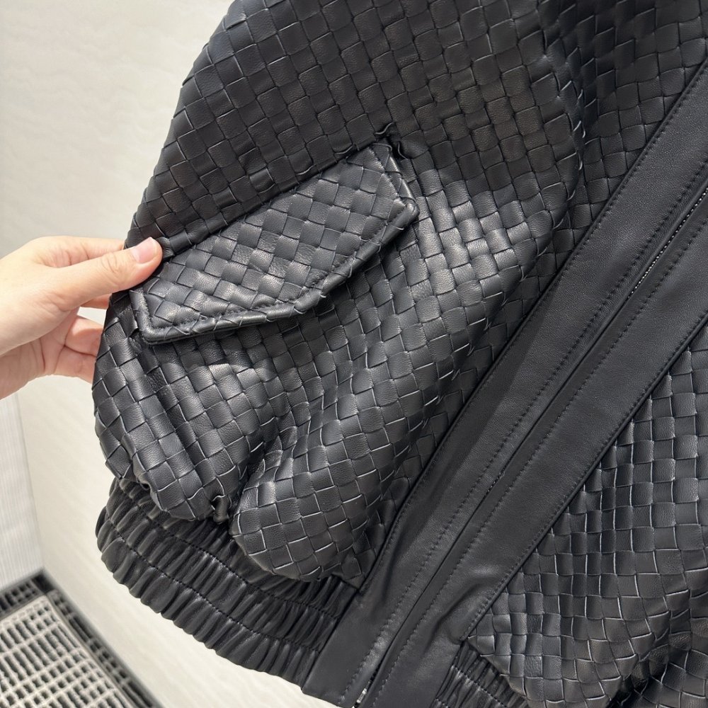 Jacket leather women's фото 6