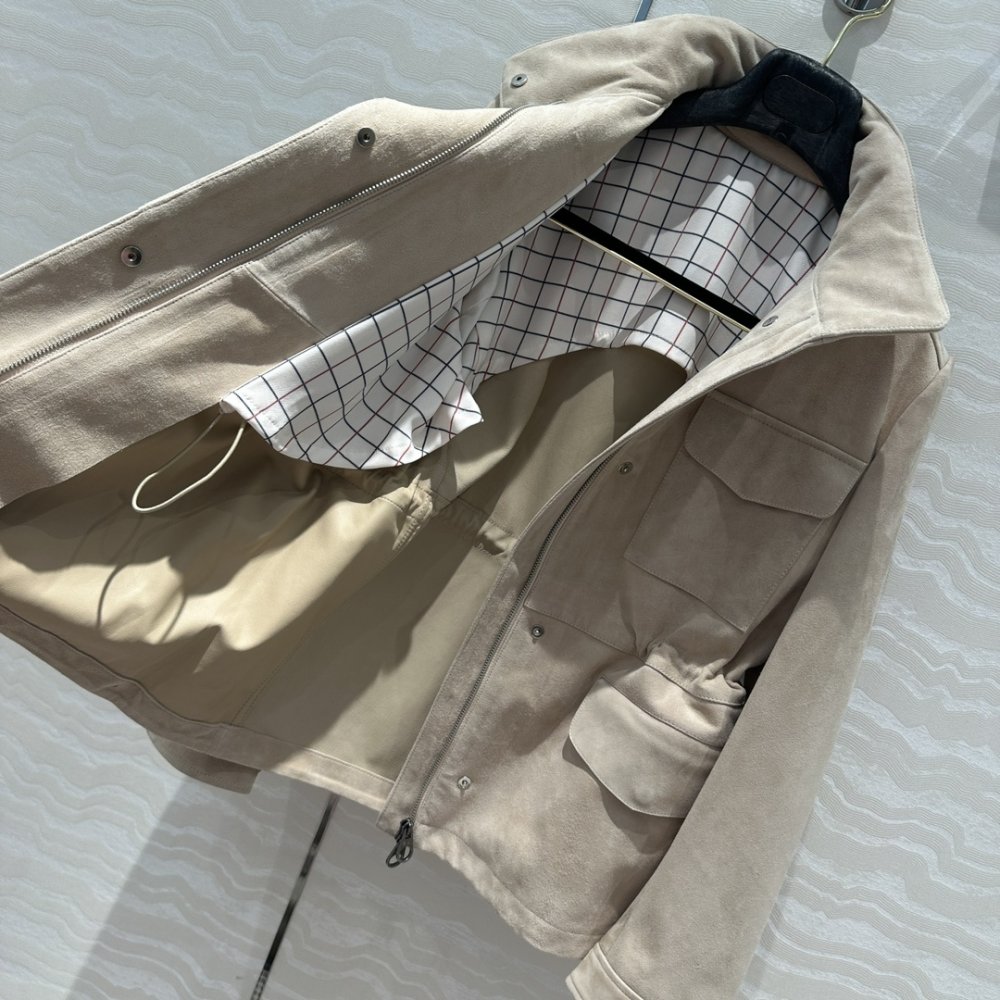 Куртка шкіряна жіноча фото 6