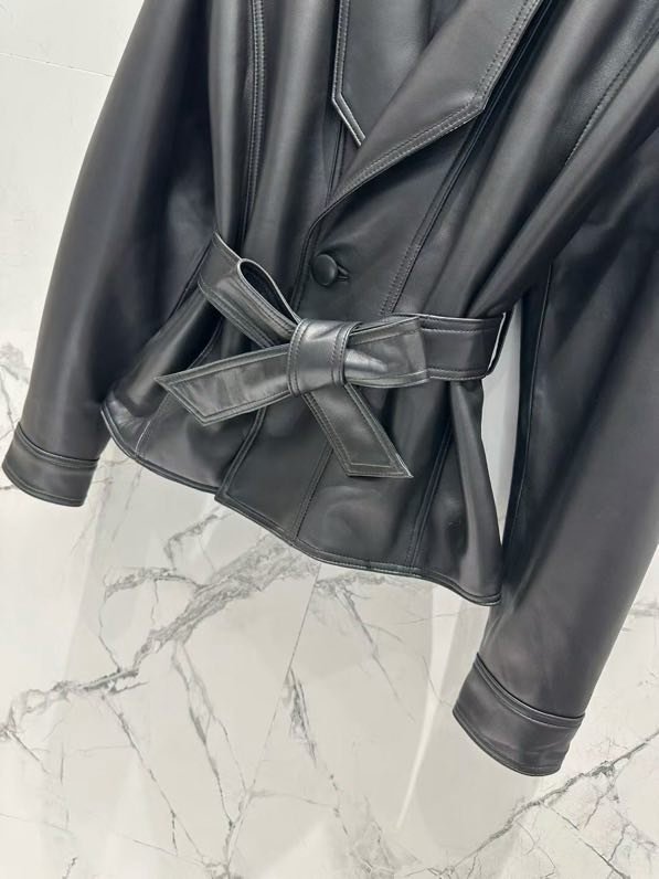 Куртка кожаная женская фото 6