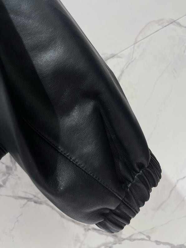 Куртка шкіряна жіноча фото 6