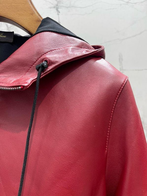Куртка шкіряна жіноча фото 6