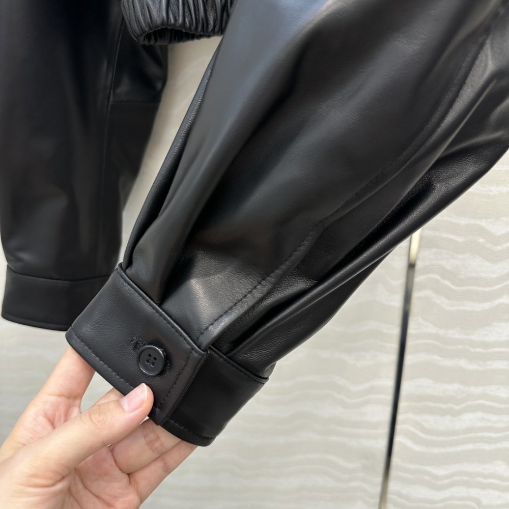 Куртка шкіряна жіноча фото 6