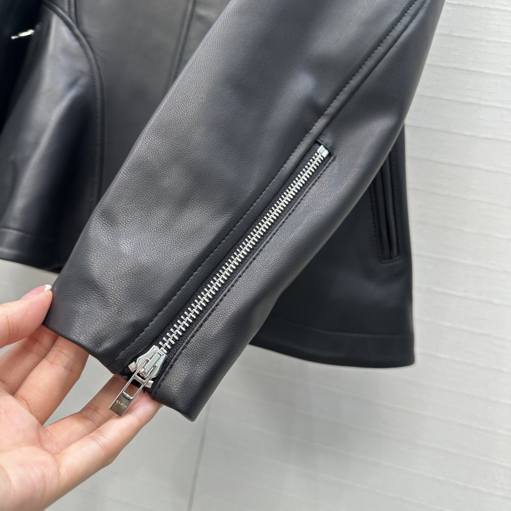 Куртка кожаная женская фото 6