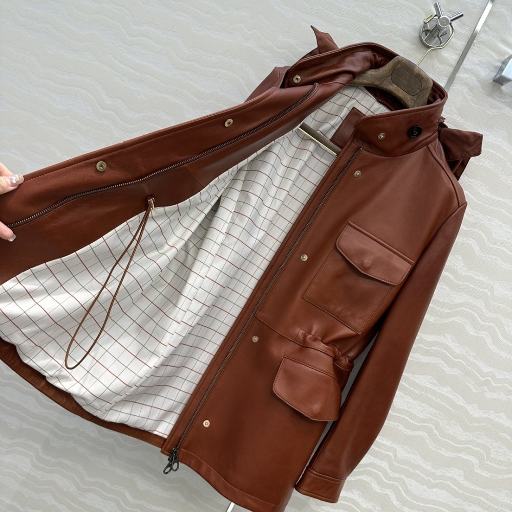 Куртка шкіряна жіноча фото 7