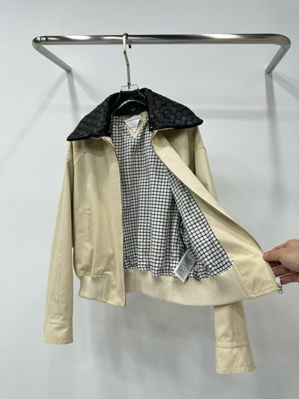 Куртка шкіряна жіноча фото 7