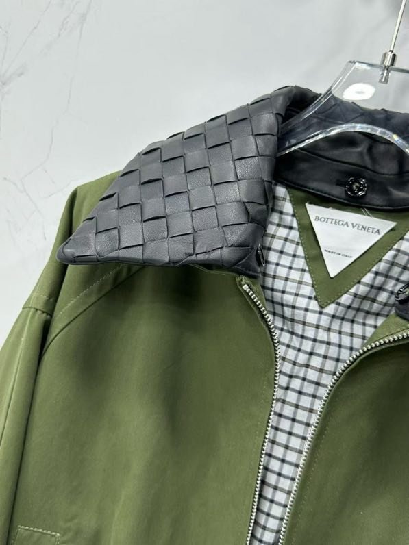 Куртка шкіряна жіноча фото 7