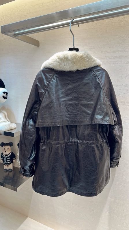 Jacket leather women's фото 7