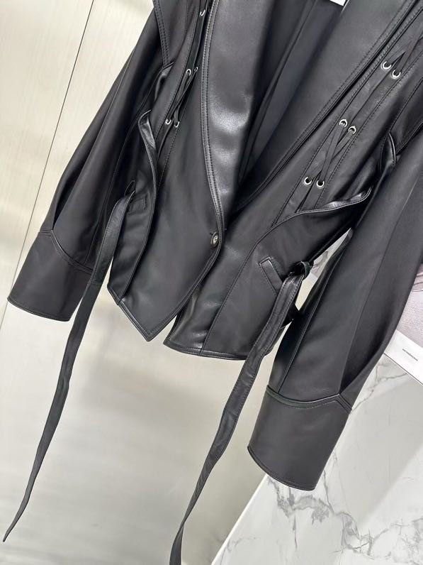 Куртка шкіряна жіноча фото 8