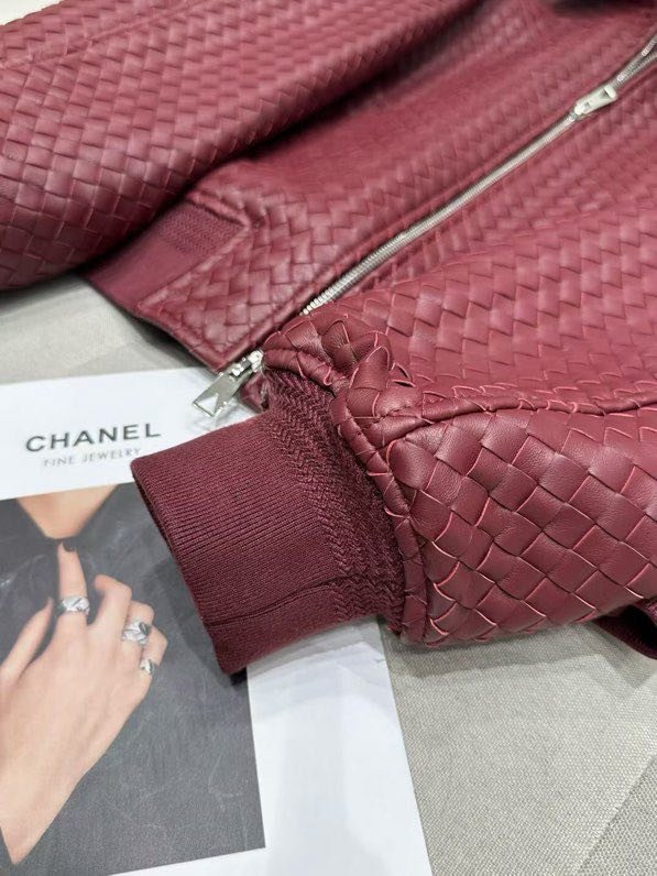 Jacket leather women's фото 8