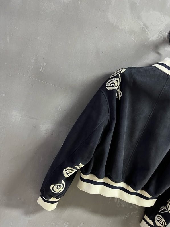 Куртка шкіряна жіноча фото 8