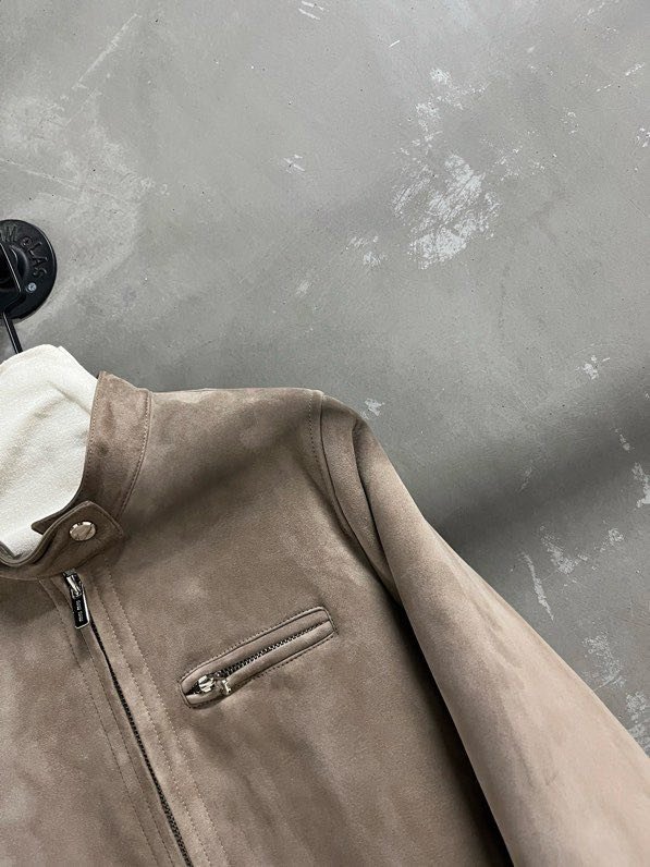 Куртка шкіряна жіноча фото 8