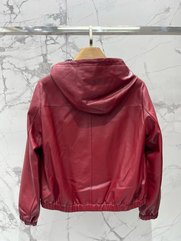 Куртка шкіряна жіноча фото 9