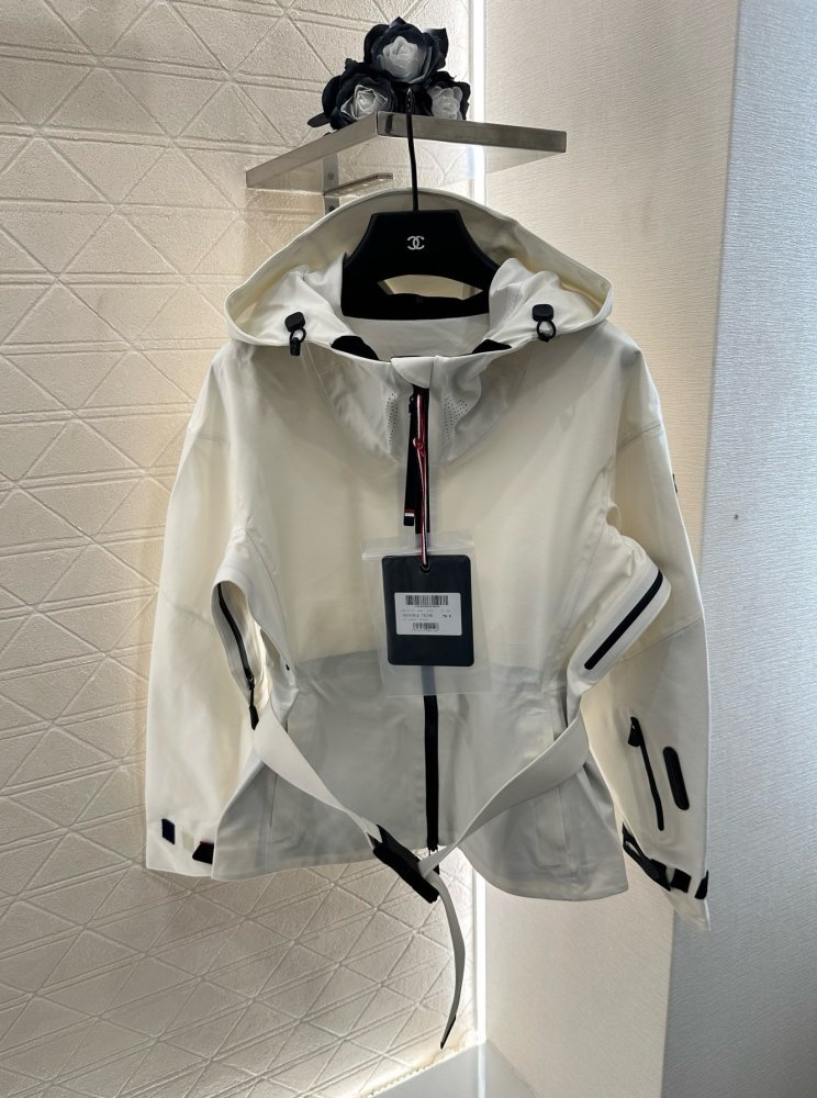 Куртка лыжная жіноча