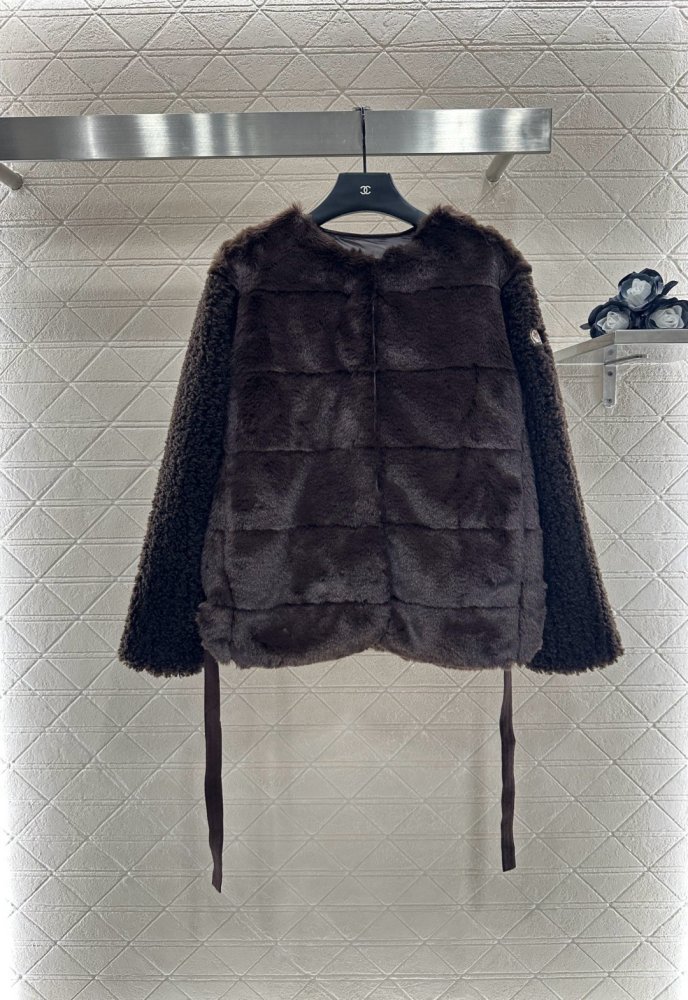 Куртка меховая женская