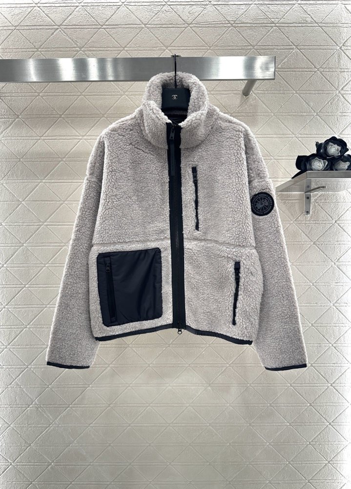 Куртка меховая женская