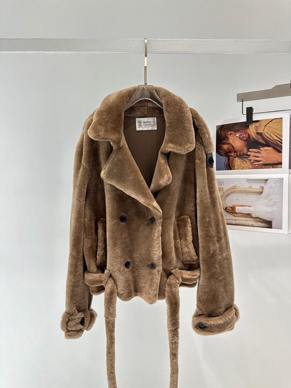 Jacket fur women's