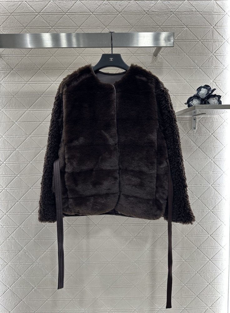 Куртка меховая женская фото 2