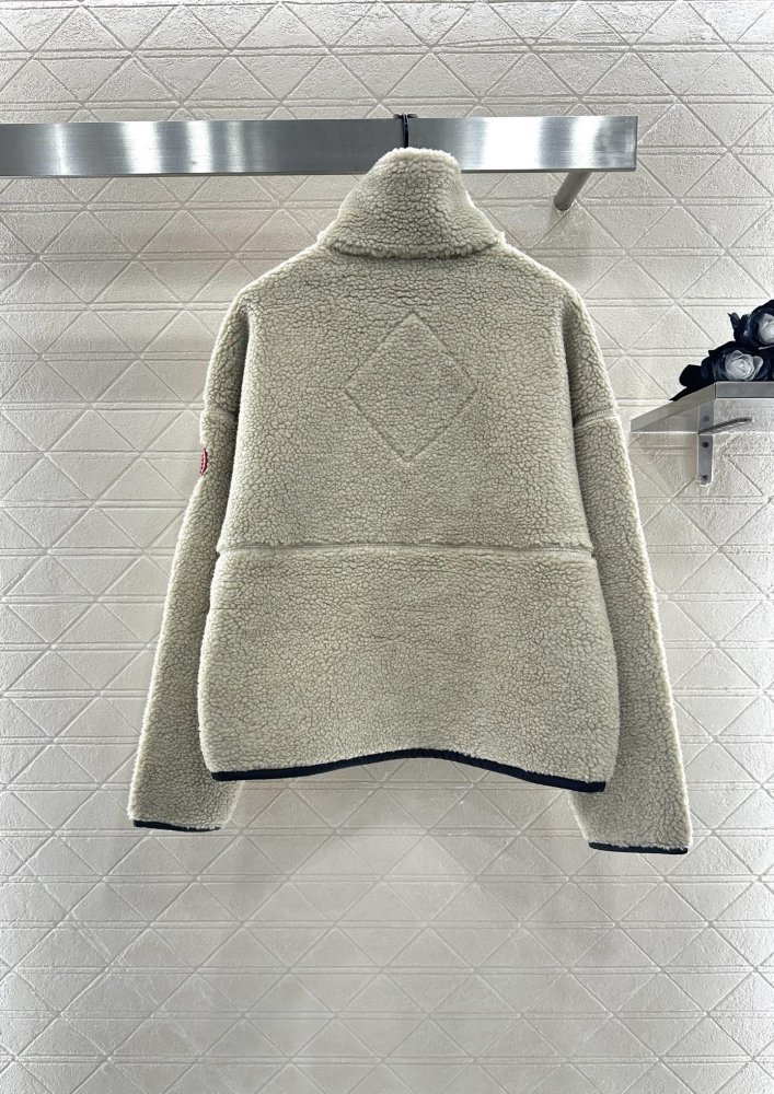 Jacket fur women's фото 2