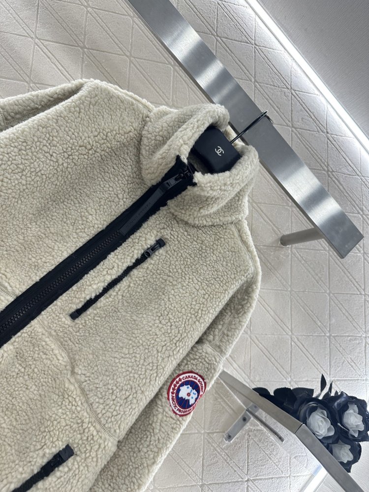 Jacket fur women's фото 3