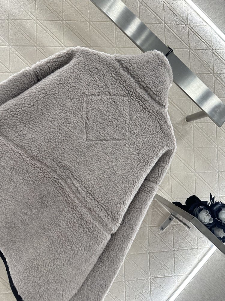 Куртка меховая женская фото 4