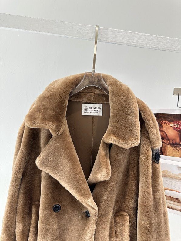 Jacket fur women's фото 4