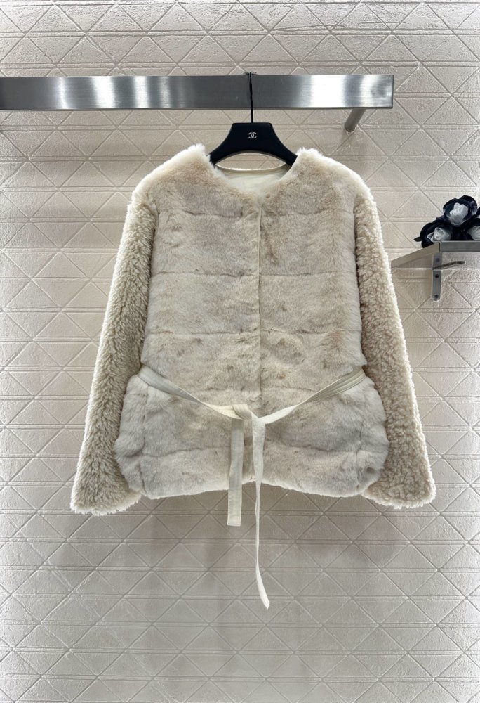 Куртка меховая женская фото 6