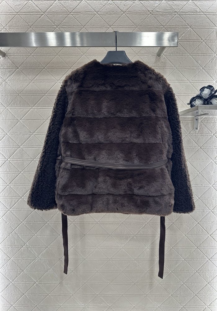 Jacket fur women's фото 8