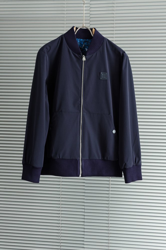 Куртка чоловіча