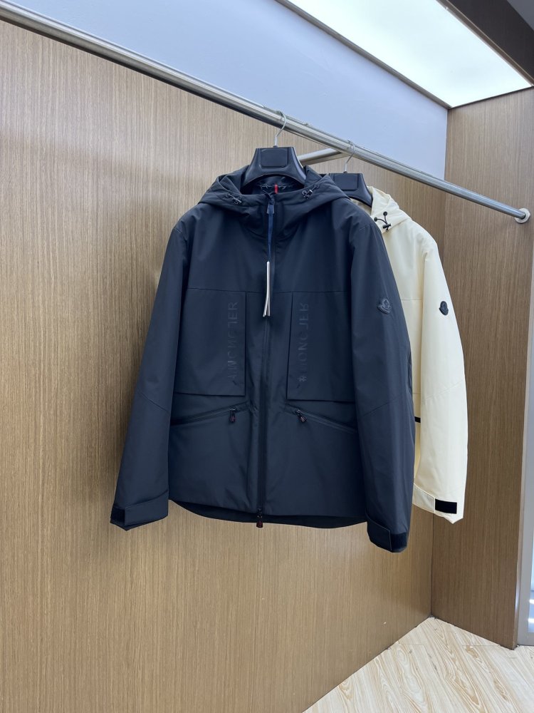 Куртка чоловіча