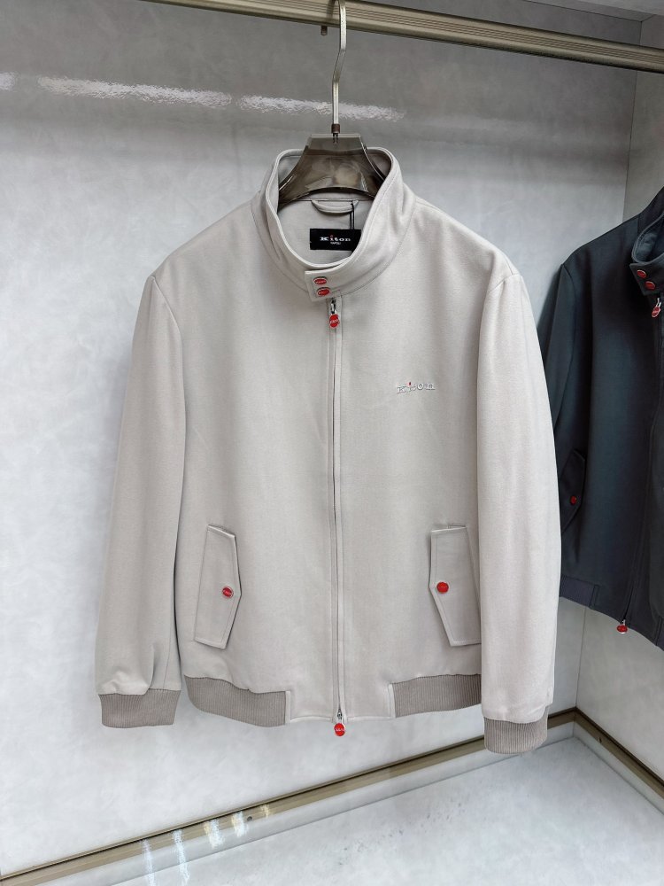 Куртка чоловіча