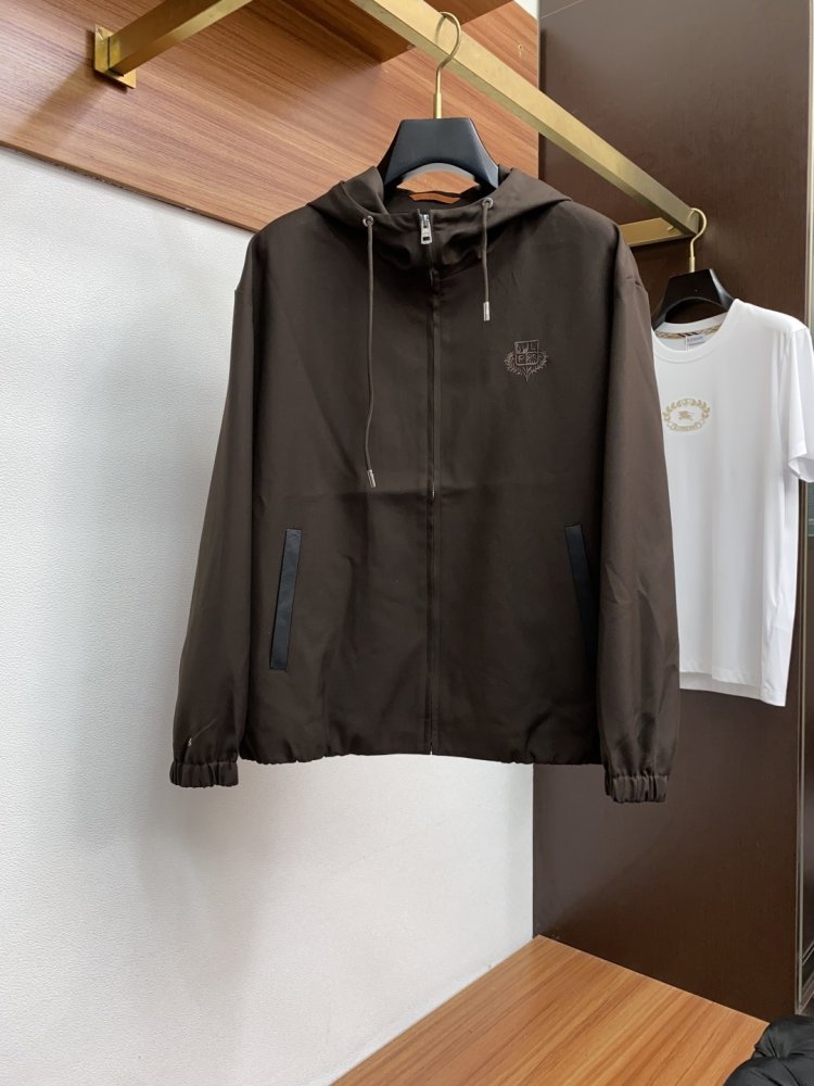 Куртка чоловіча