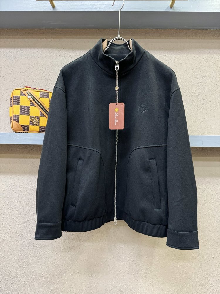 Куртка чоловіча