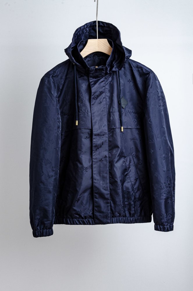 Куртка чоловіча