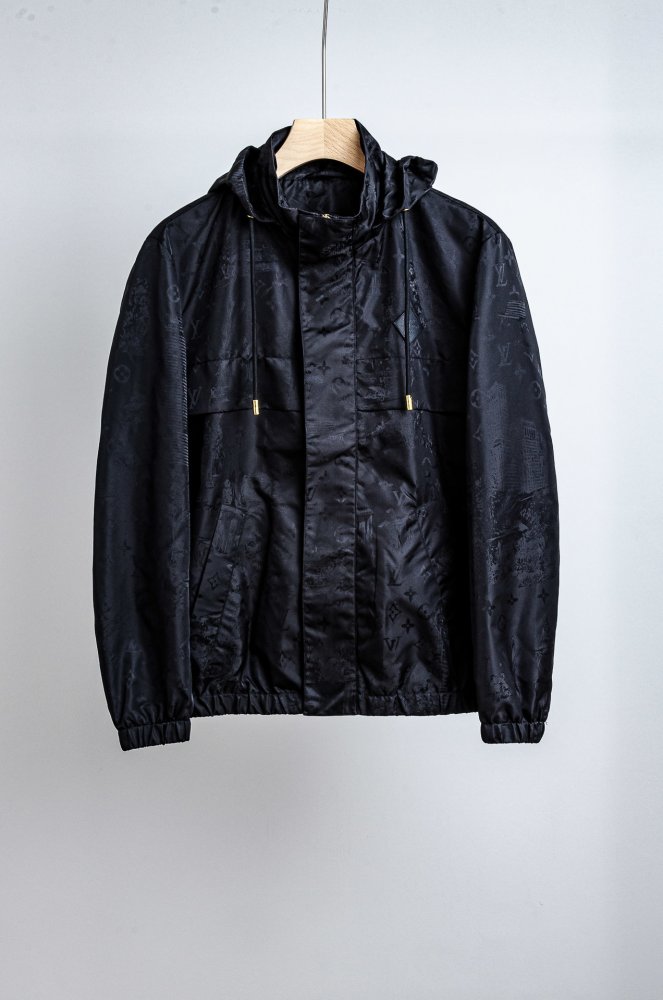 Куртка чоловіча