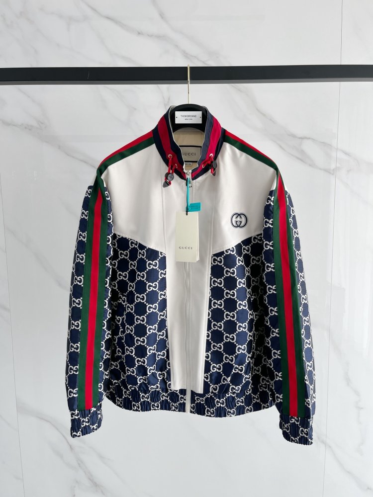 Куртка чоловіча