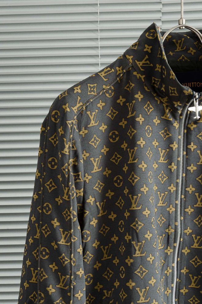 Куртка чоловіча фото 5