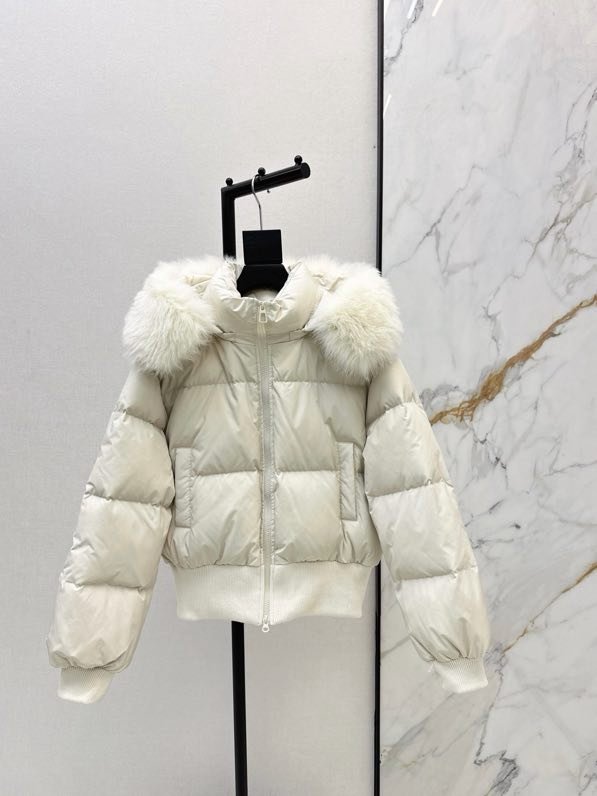 Куртка на меху женская фото 5
