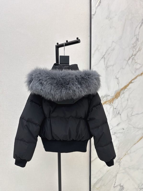 Куртка на меху женская фото 8