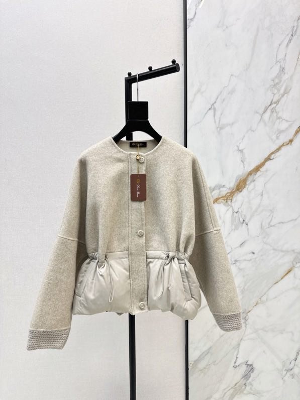 Куртка на пуху с шарфом фото 2