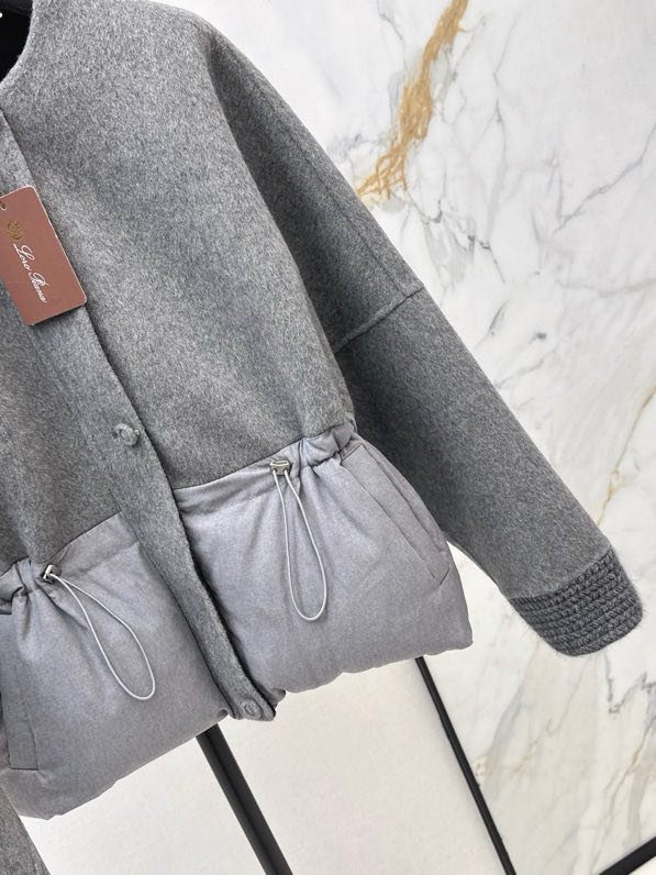 Куртка на пуху с шарфом фото 2