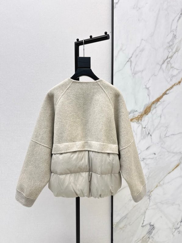 Куртка на пуху с шарфом фото 9