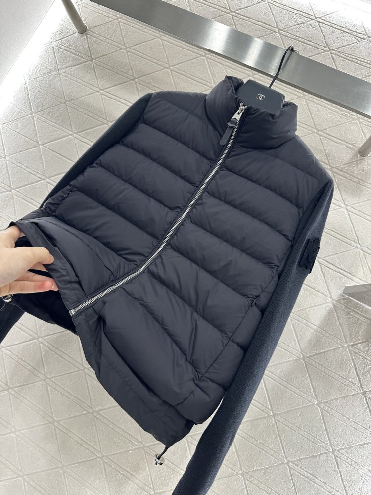 Куртка на пуху с трикотажными рукавами женская фото 6