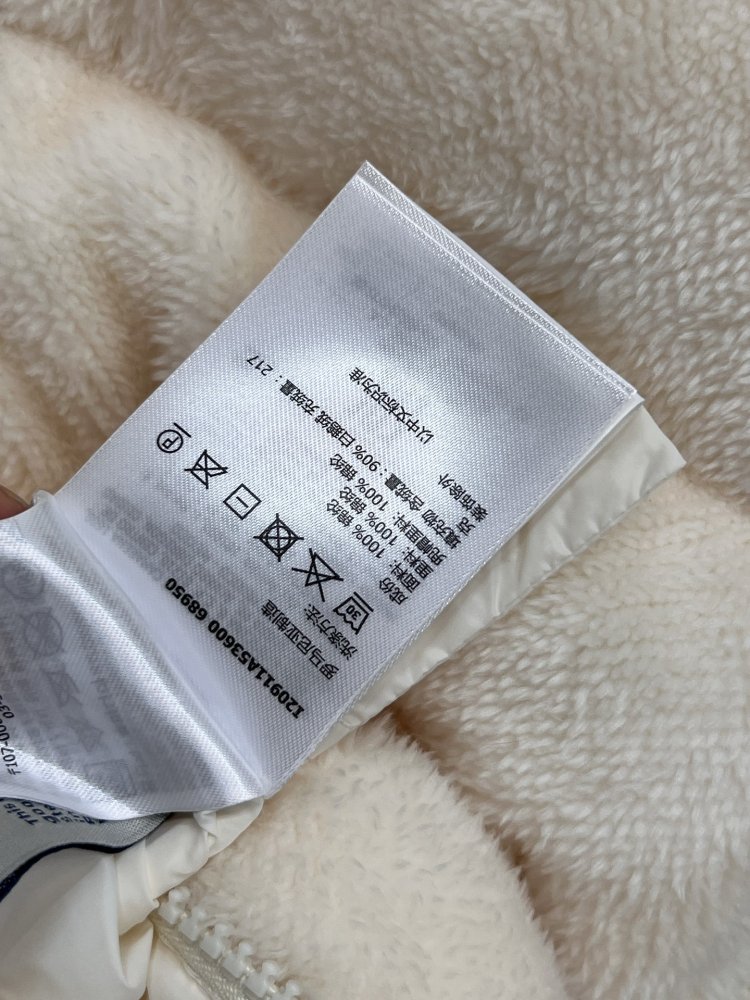 Куртка на пуху с вязаными рукавами фото 9