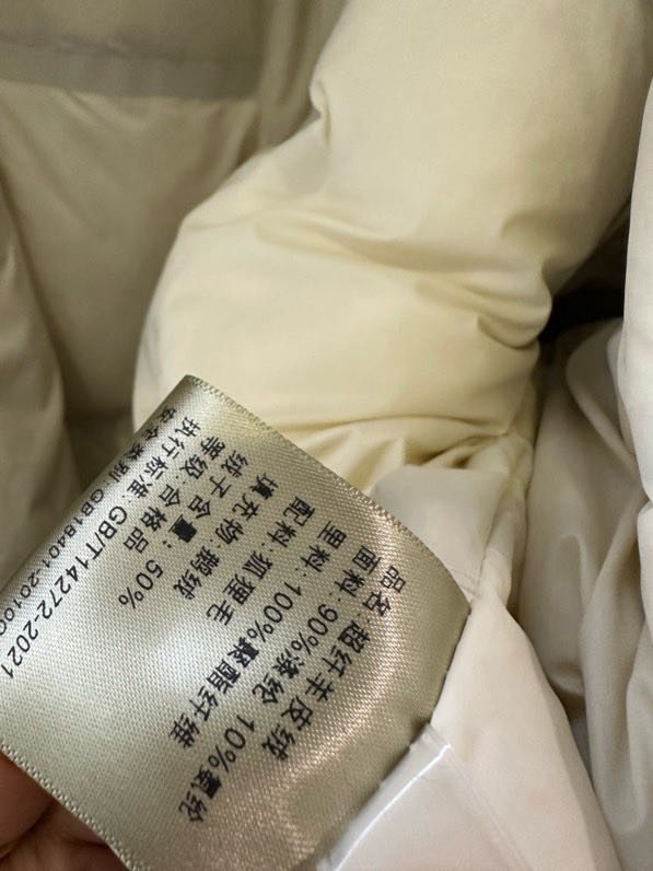 Куртка на пуху с воротником из лисьего меха фото 7