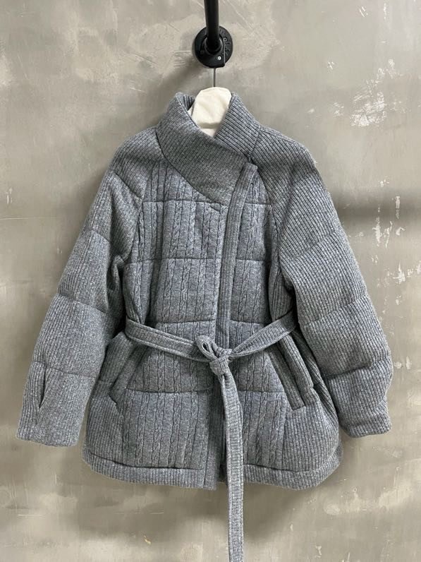 Jacket on feathers women's