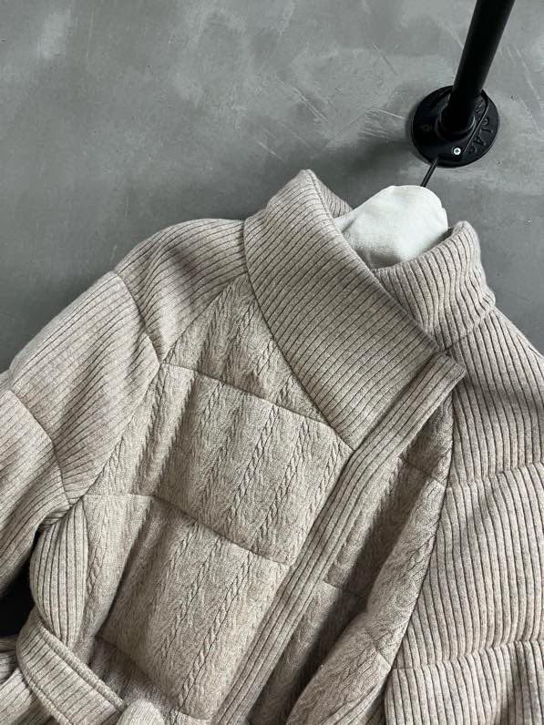 Jacket on feathers women's фото 2