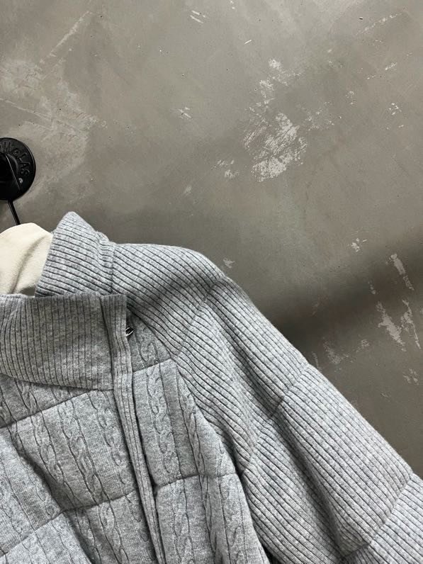 Куртка на пуху женская фото 3