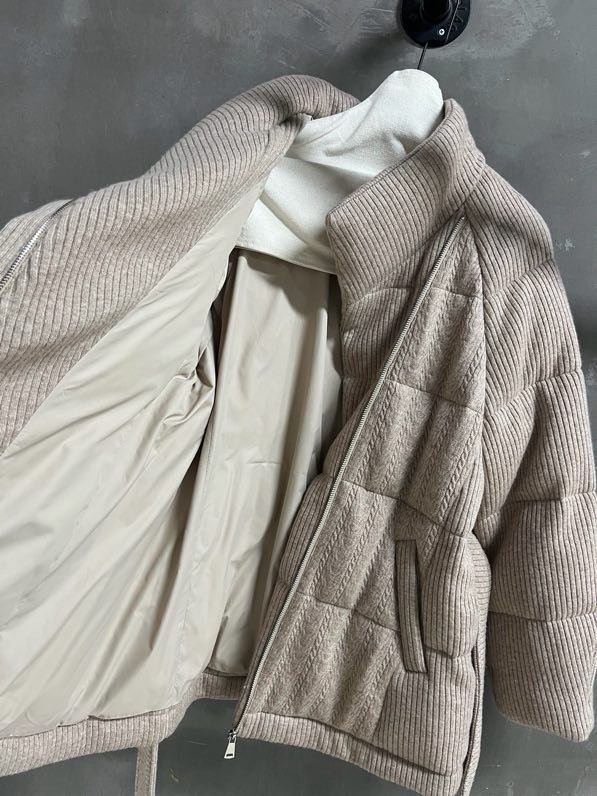 Jacket on feathers women's фото 4