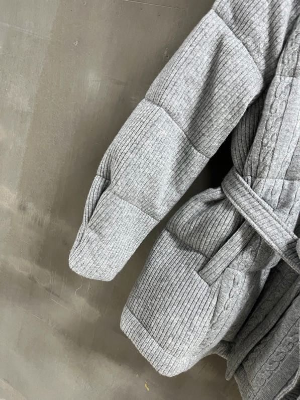 Куртка на пуху женская фото 4